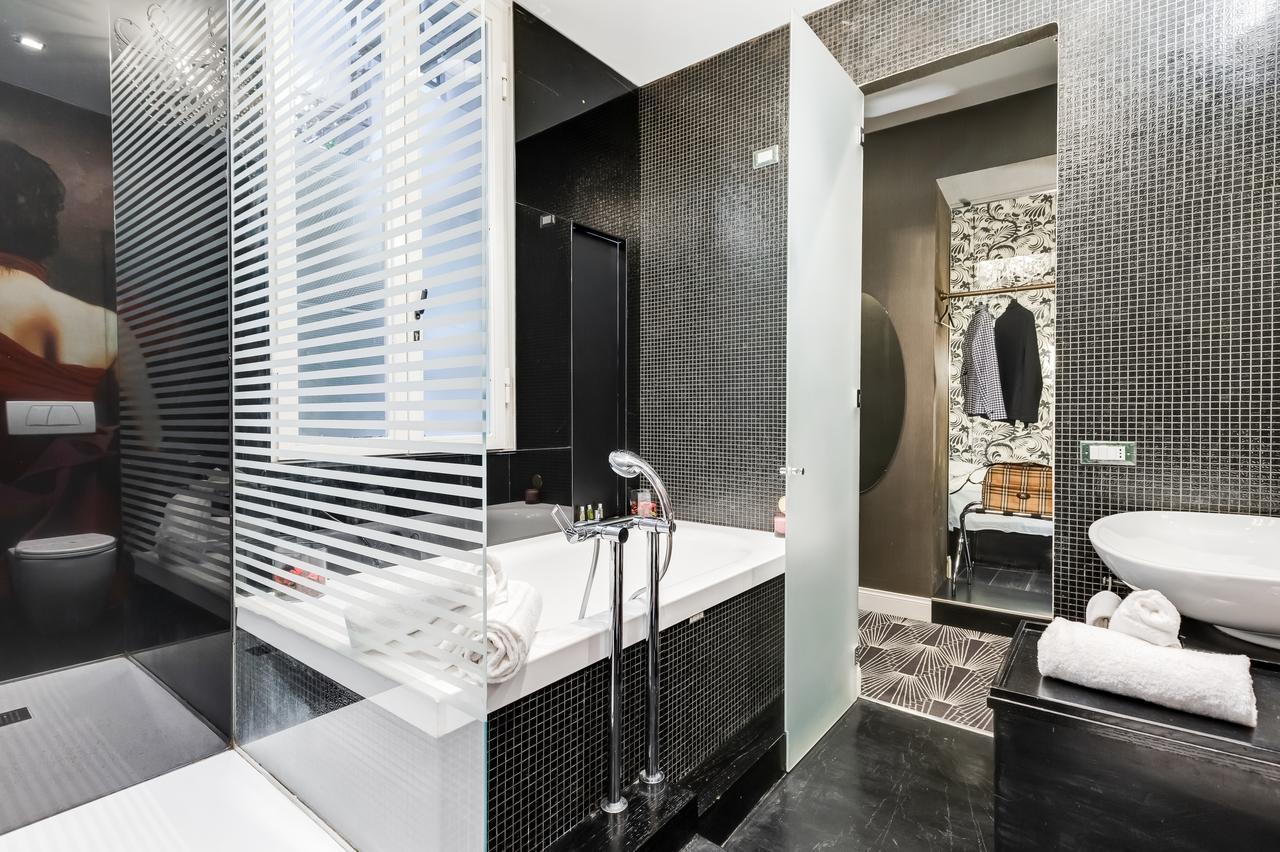 The French Suites By Oneup Hospitality 罗马 外观 照片